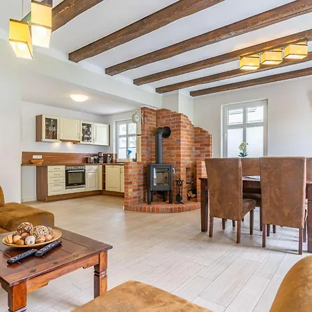 Boddenhus Polchow (Vorpommern-Rugen)